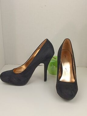 Mossimo Classic Black Suede High Heel Pumps - Women Sz 9